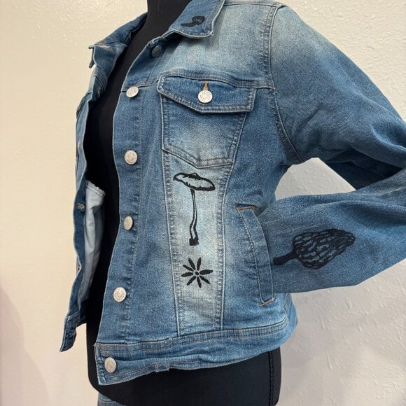 Truly One-of-a-Kind Hand Block Printed Forest Nymph Jean Jacket 🧚🏻‍♂️ - Picture 10 of 15